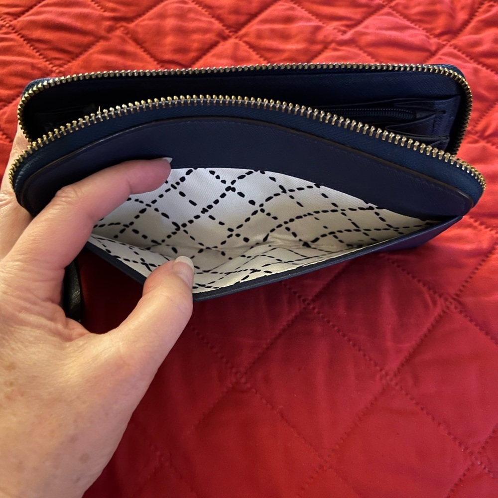 Kate Spade Navy Blue Wallet with Gold Accent - Picture 14 of 16
